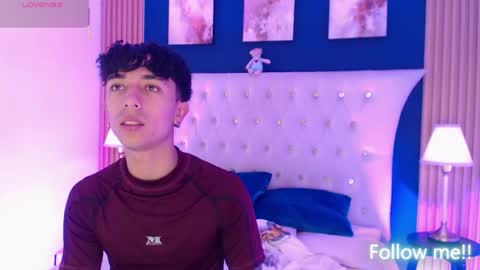 Aiden online show from April 20, 1:14 pm