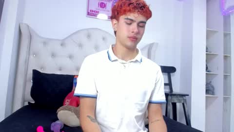 Aiden  online show from November 4, 7:37 pm