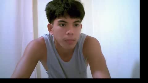 Angelo online show from April 13, 1:48 pm