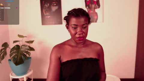 ailyn_ online show from December 2, 6:13 am