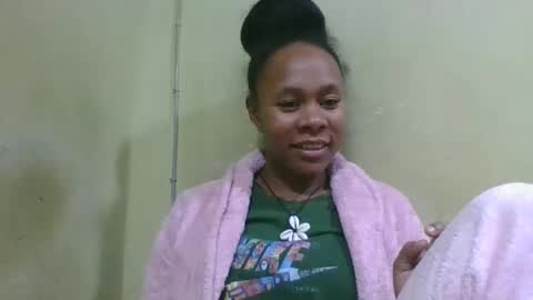 aimee982179 online show from June 3, 6:46 pm