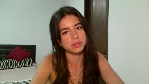 J  online show from September 17, 6:22 pm