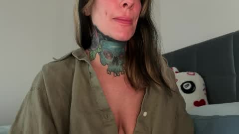 Airgead online show from April 21, 4:03 pm