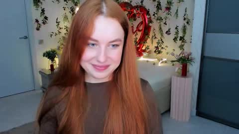 Louise online show from February 21, 7:17 pm