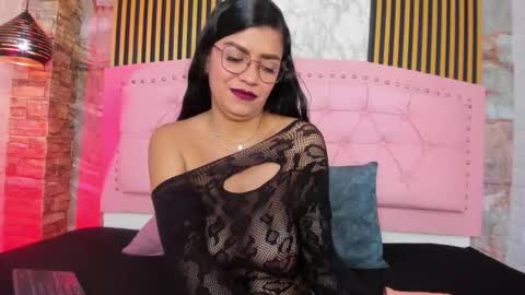 aisha__cambell online show from February 25, 3:04 pm
