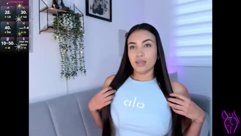 Aisha online show from January 13, 8:49 pm