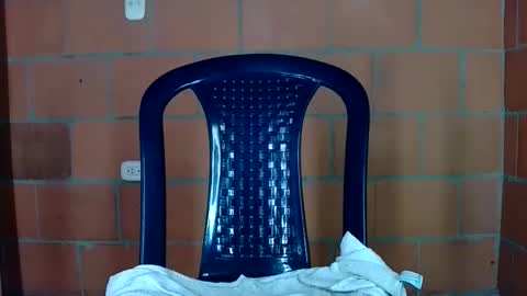 aisha koswell3 online show from December 18, 8:48 pm