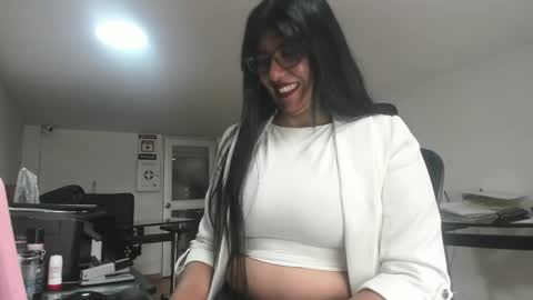 Katie   online show from April 13, 3:49 pm