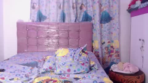 Aisha online show from December 14, 9:21 pm