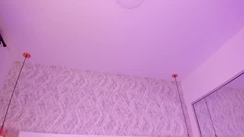 Aisha online show from November 6, 6:33 pm