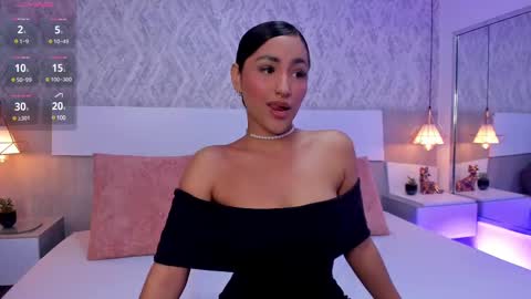 Snapshot of aishapeyton chatting on February 14, 2:44 pm Aisha online show from February 14, 2:44 pm