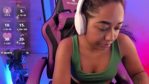 Aisha online show from February 26, 6:51 am