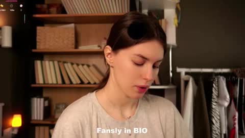 Aliza online show from November 4, 1:07 am