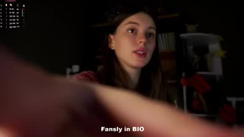 Aliza online show from October 26, 1:28 am