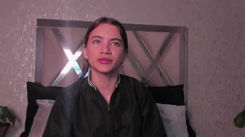 Snapshot of aitana_baker_ chatting on February 11, 1:51 pm little aitana  online show from February 11, 1:51 pm