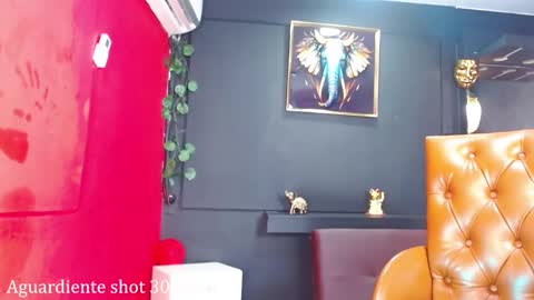 Ahitana Russ online show from February 17, 6:39 pm