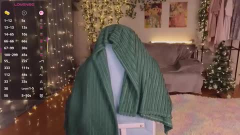 Aki online show from December 19, 6:47 pm