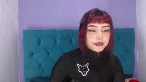 akoradiamondcm101 online show from December 19, 6:20 am