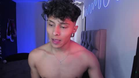 Ander uwu online show from December 2, 7:23 pm