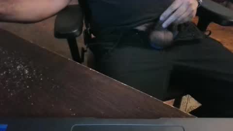 aladdin31673 online show from April 21, 11:12 pm