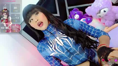 alahia_daboin online show from November 30, 7:04 am