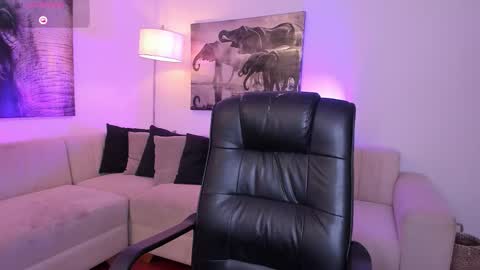 Alaia online show from November 8, 8:12 pm