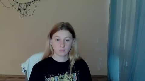 Anna online show from May 30, 10:24 am