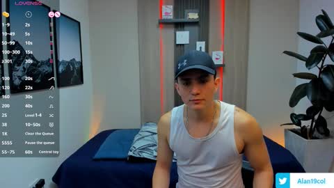 Alan  Kevin can we reach 100 thumbs up please guys  online show from February 25, 7:17 pm