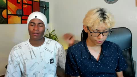 Alan and Criss - WE JUST FRIENDS WITH BENEFITS BOTH VERS online show from January 24, 2:28 am