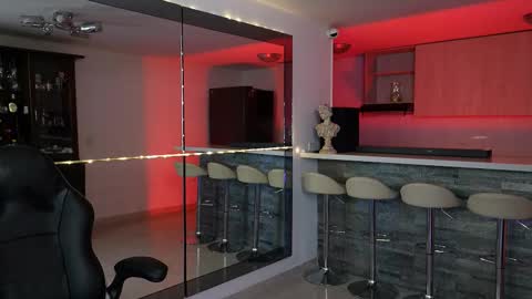 Alan Vidal online show from March 2, 7:15 am