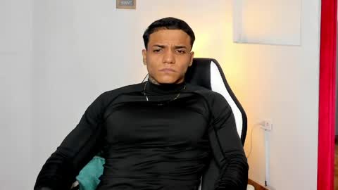 alan_vitori online show from April 21, 2:51 am