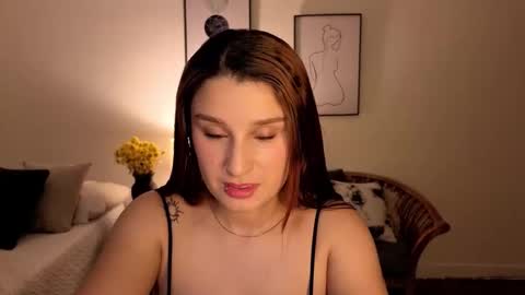 alana__29 online show from October 25, 9:04 pm