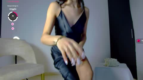 Alana Tobias online show from September 10, 4:30 pm