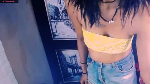 alanadelray online show from October 30, 8:04 am