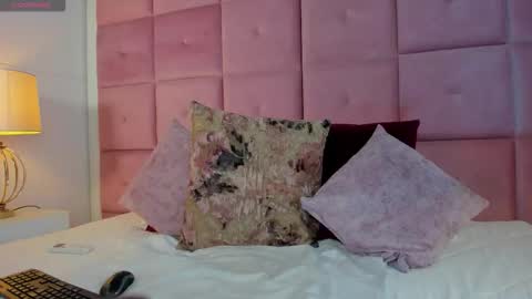 alanah_connors online show from January 7, 5:29 pm