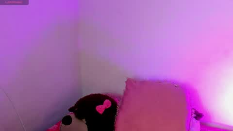 ALANA Please follow me  online show from March 11, 4:32 pm