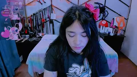 Alana online show from November 1, 6:51 pm