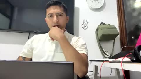 alanj998 online show from September 22, 10:58 pm