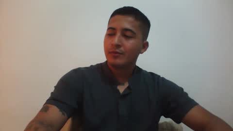 alanj998 online show from May 12, 9:35 pm