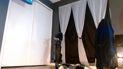 Alanna Rack online show from April 18, 1:02 pm