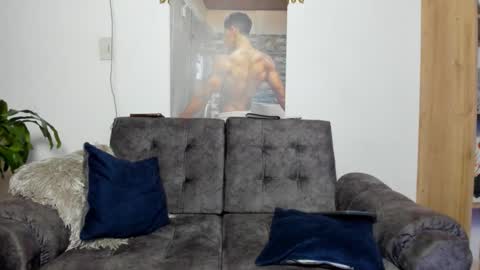 Alan online show from December 3, 12:42 am