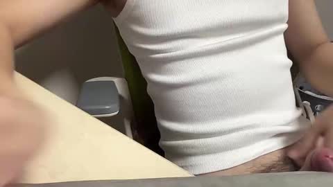 alanwu12 online show from January 30, 4:13 pm