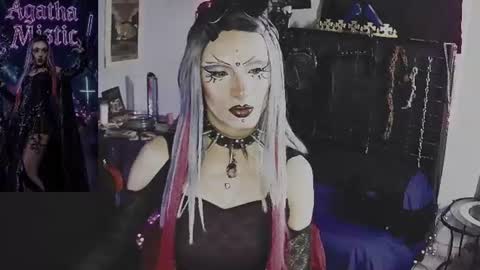 Mistic witch online show from June 12, 11:37 pm