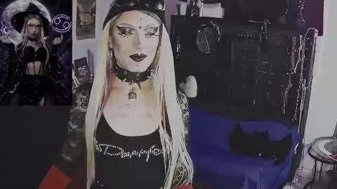 Mistic witch online show from July 10, 8:19 am