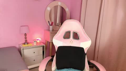 aldana_stone online show from April 23, 2:19 am