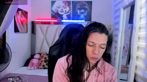 ale_noah_xxx online show from February 7, 12:39 pm