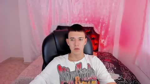 Aleck Boy online show from November 10, 6:54 pm