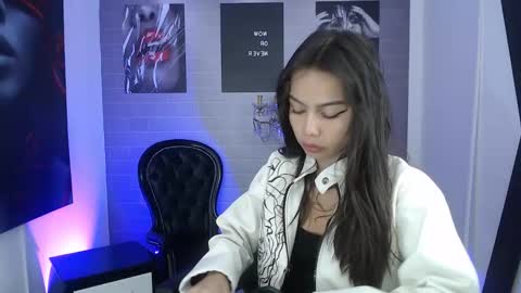 Alice in wonderland online show from November 18, 12:08 pm