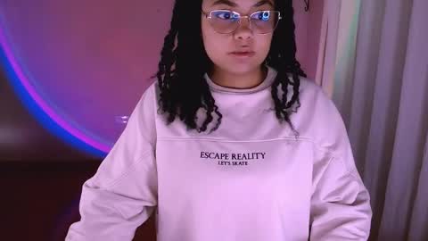 Alejandra  online show from December 22, 3:24 am