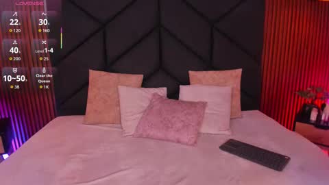 Aleja  online show from September 29, 11:15 pm